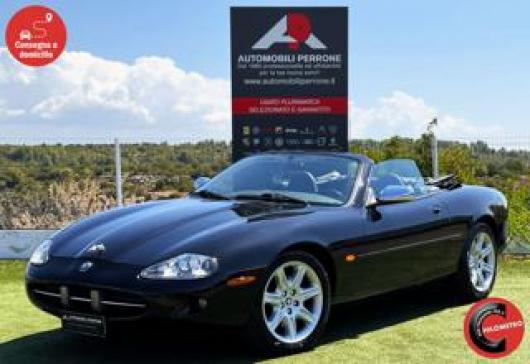 usato JAGUAR XK8