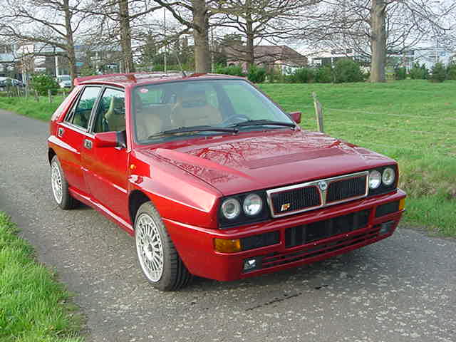  lanciata sul mercato italiano la Lancia Delta Integrale Evoluzione 