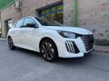 Km 0 PEUGEOT 208