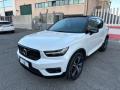 usato VOLVO XC40