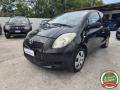 usato TOYOTA Yaris