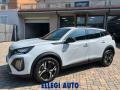 nuovo PEUGEOT 2008