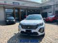nuovo PEUGEOT 2008