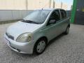 usato TOYOTA Yaris