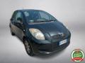 usato TOYOTA Yaris
