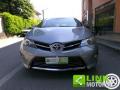 usato TOYOTA Auris
