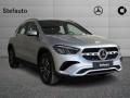 nuovo MERCEDES GLA 180