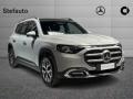 nuovo MERCEDES GLB 200