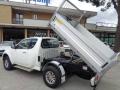 usato MITSUBISHI L200