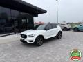 usato VOLVO XC40
