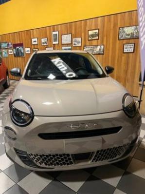 Km 0 FIAT 600