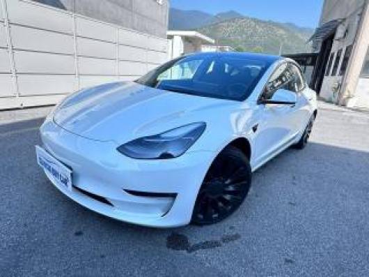 usato TESLA Model 3