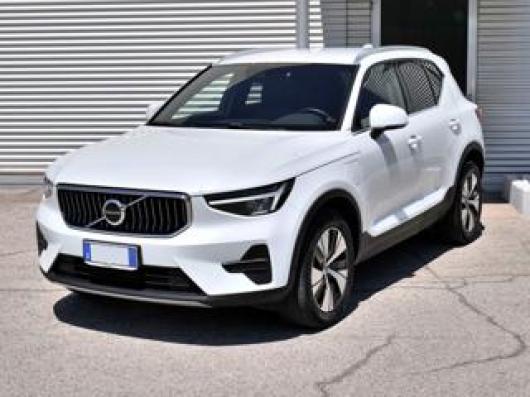 usato VOLVO XC40