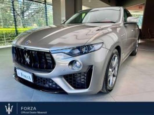 usato MASERATI Levante