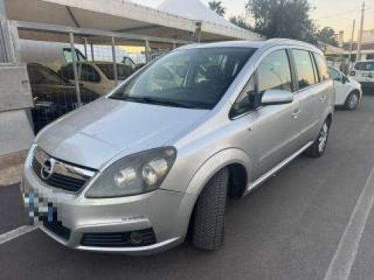 usato OPEL Zafira