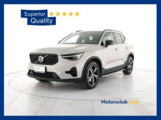 usato VOLVO XC40