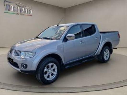 usato MITSUBISHI L200