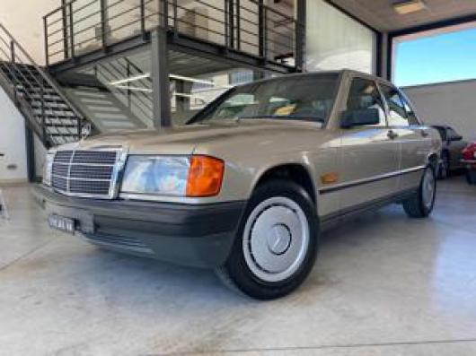 usato MERCEDES 190