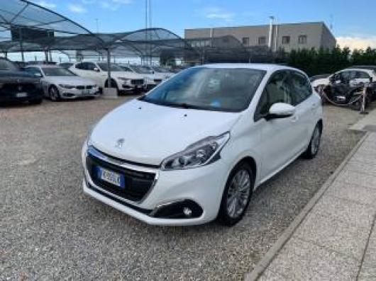 usato PEUGEOT 208