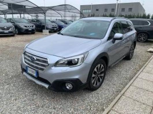 usato SUBARU OUTBACK