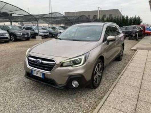 usato SUBARU OUTBACK