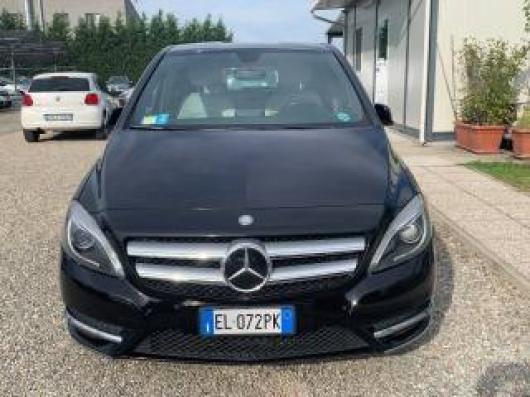 usato MERCEDES B 180