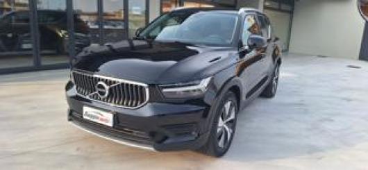 usato VOLVO XC40