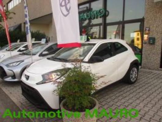 Km 0 TOYOTA Aygo X