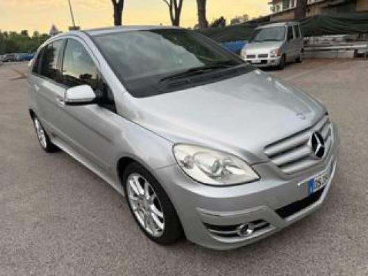 usato MERCEDES B 180
