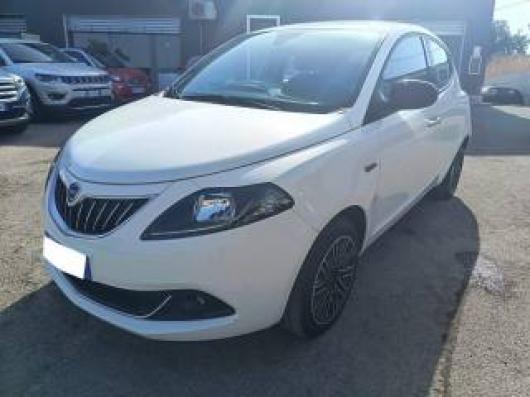 usato LANCIA Ypsilon