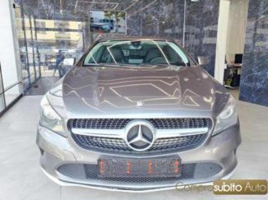 usato MERCEDES CLA 180