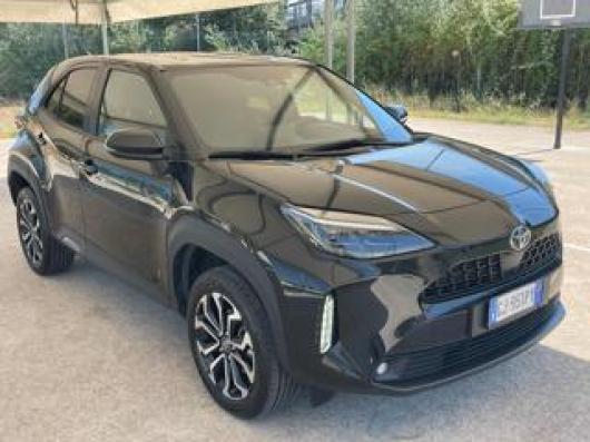 usato TOYOTA Yaris Cross