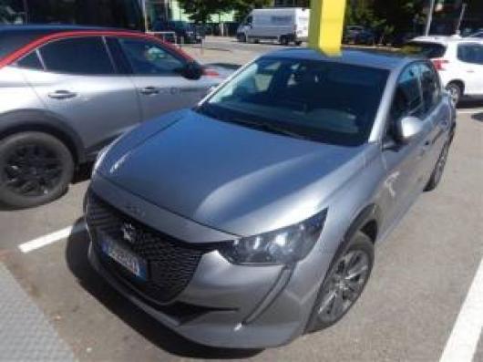 usato PEUGEOT 208
