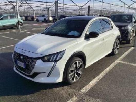 usato PEUGEOT 208