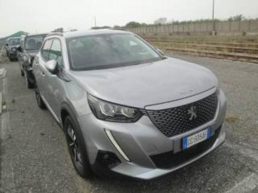 usato PEUGEOT 2008