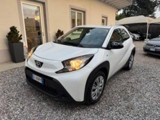 usato TOYOTA Aygo X