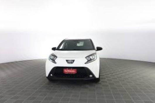 usato TOYOTA Aygo X