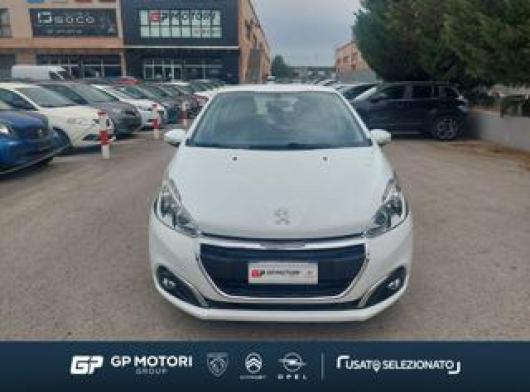 usato PEUGEOT 208
