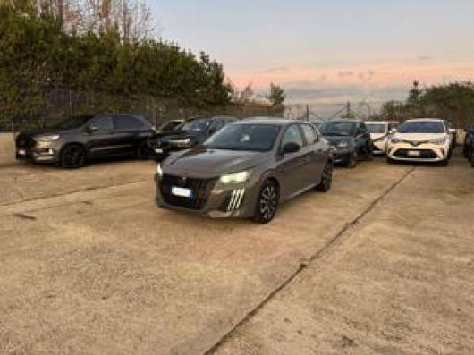 usato PEUGEOT 208