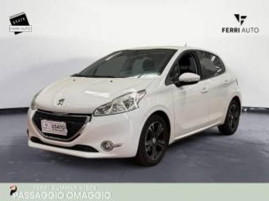 usato PEUGEOT 208