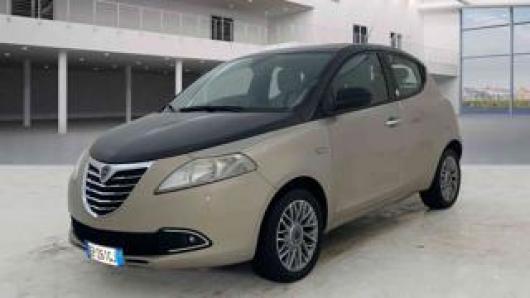 usato LANCIA Ypsilon