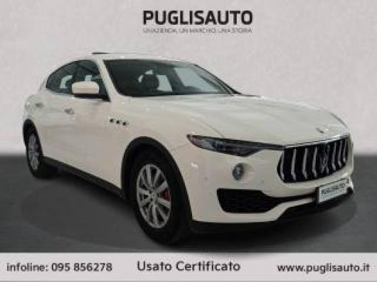 usato MASERATI Levante