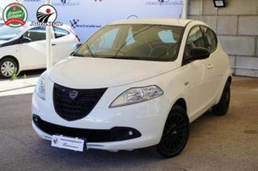 usato LANCIA Ypsilon