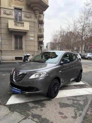 usato LANCIA Ypsilon