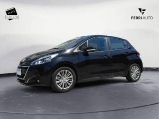 usato PEUGEOT 208