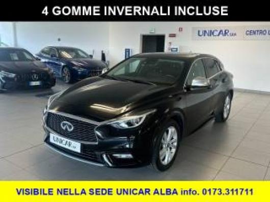 usato INFINITI Q30