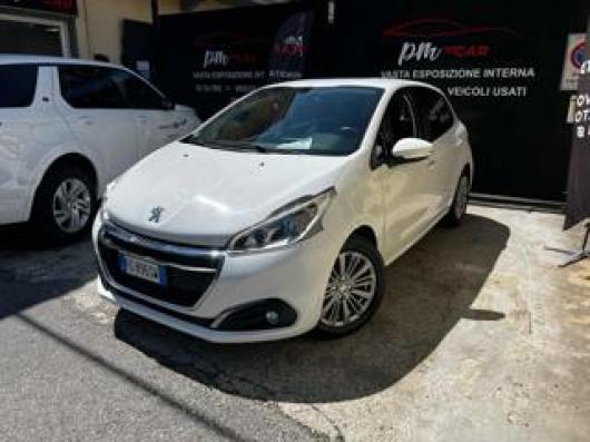 usato PEUGEOT 208