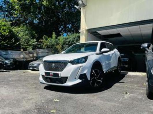 usato PEUGEOT 2008