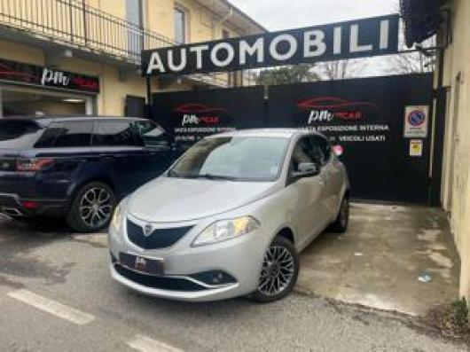 usato LANCIA Ypsilon