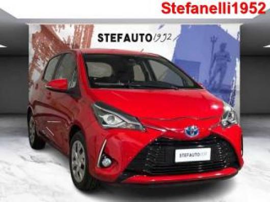 usato TOYOTA Yaris